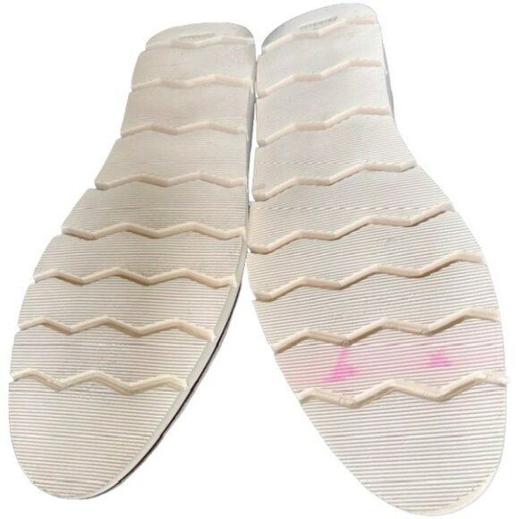 Trask Lena Camo Almond Toe Perforated Oxfords - Silver/Gray - 8 - Picture 13 of 14